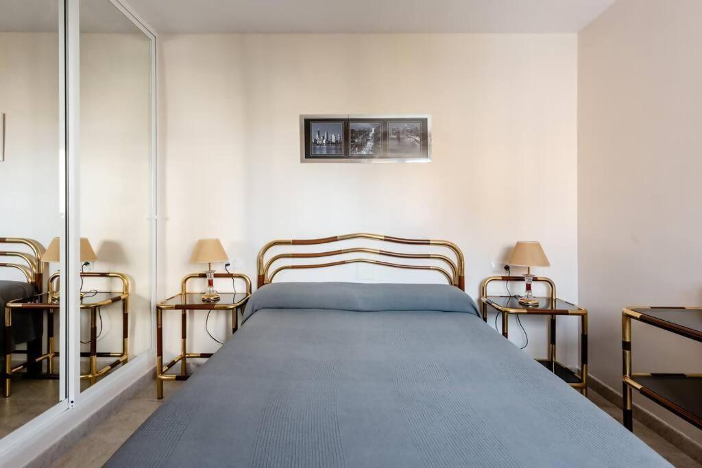 Apartamento Amplio Con Vistas Al Mar Y Piscina En *